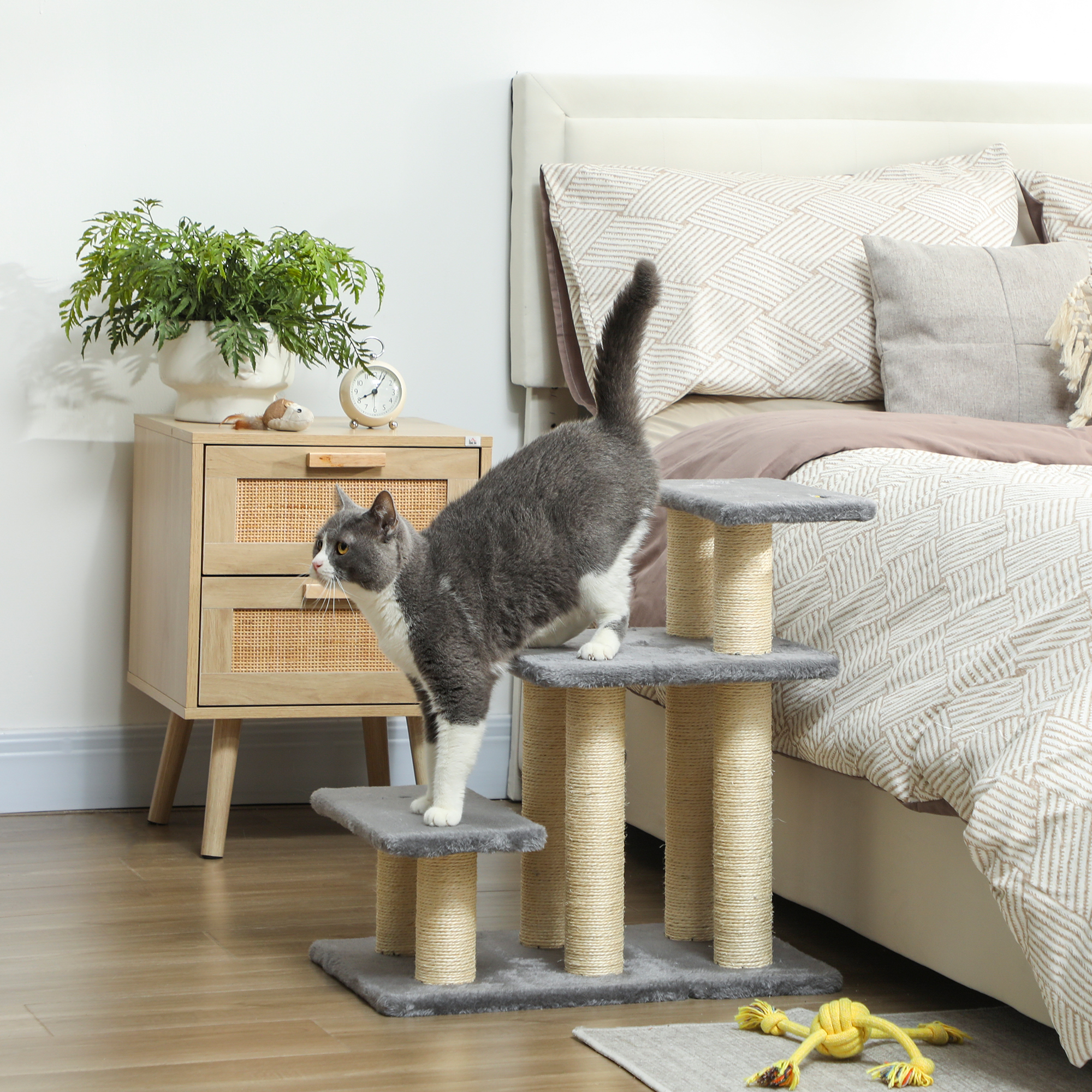 Hundetreppe 3 Stufen 54 cm Hoch Haustiertreppe für Kleine Hunde Katzentreppe mit Sisal Kratzbäumen, Spielball
