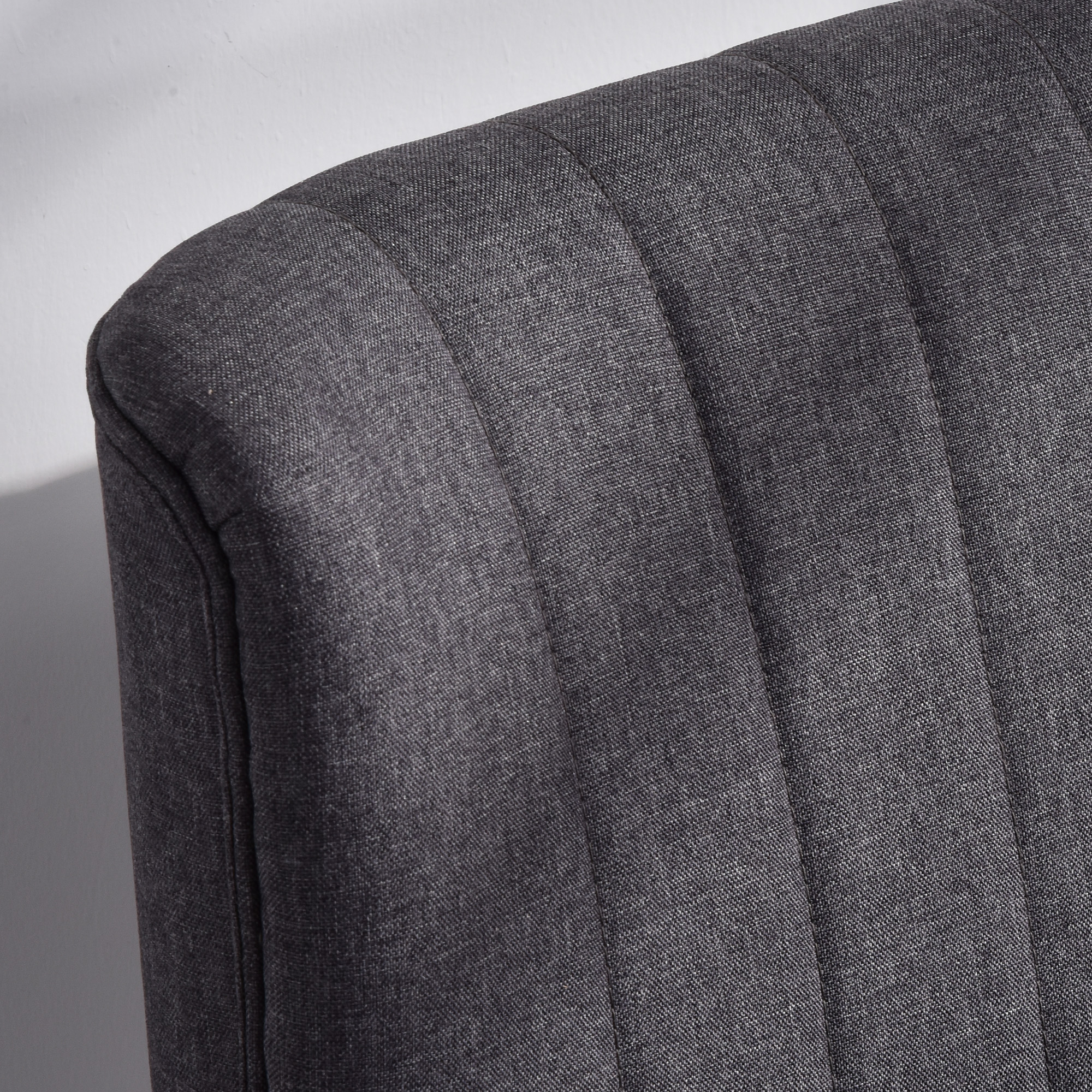 2-Sitzer Sofa, weiche Polsterung, pflegeleichter Bezug, bis 220 kg, 117 x 56,5 x 77 cm, Dunkelgrau