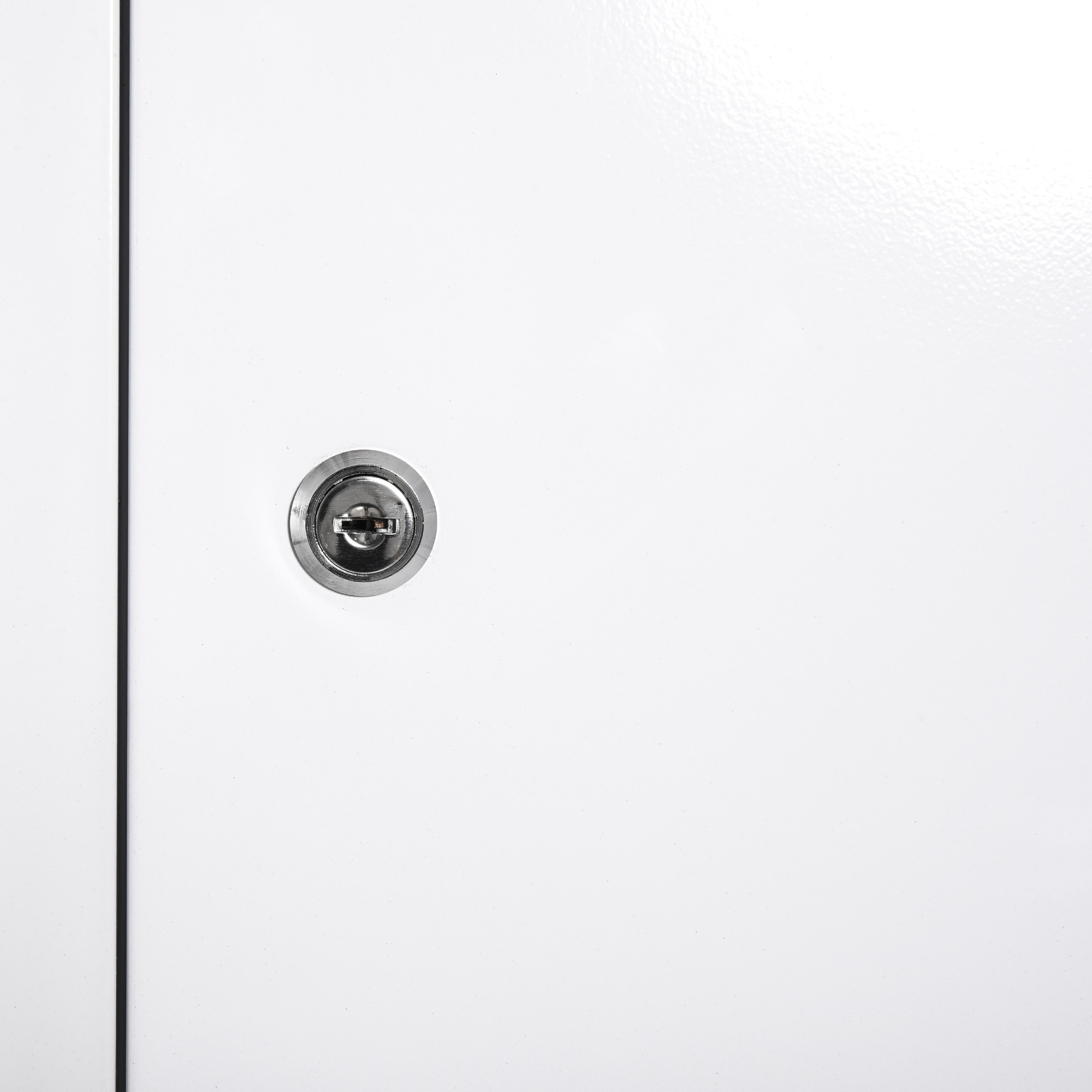 Medizinschrank Arzneischrank zur Medikamenten-Aufbewahrung, Abschließbar Medikamentenschrank Metall mit 3 Fächern Erste-Hilfe-Schrank, 40 x 18 x 60 cm, Weiß