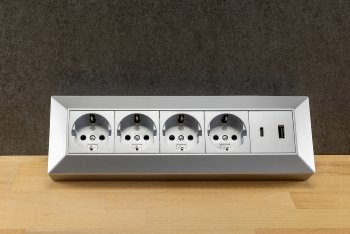 4-fach Steckdosenblock, USB-A+C, silber / 250V~/ 16A, Aufbaumontage, USB 3,1A, PD