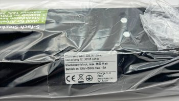 5-fach Steckdosenblock, schwarz / 250V~/ 16A, Aufbaumontage