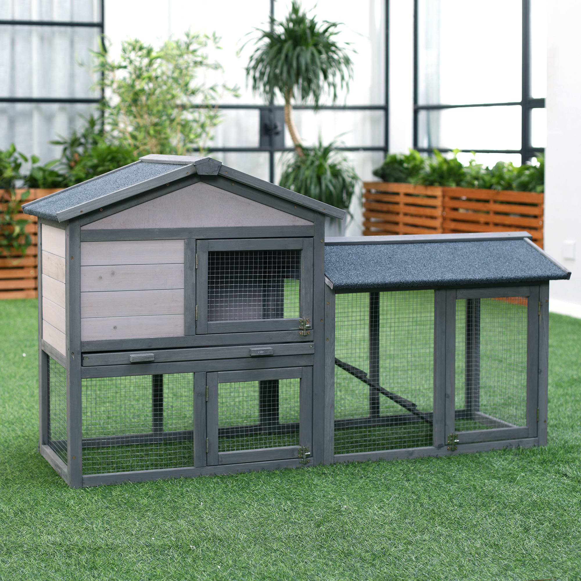 Hasenstall Kaninchenstall aus Holz 147 x 54 x 84 cm Kaninchenkäfig mit wetterfest Bitumendach, Freilaufgehege, Rampe, abschließbare Türen, Hasenkäfig für Zwergkaninchen Outdoor Dunkelgrau