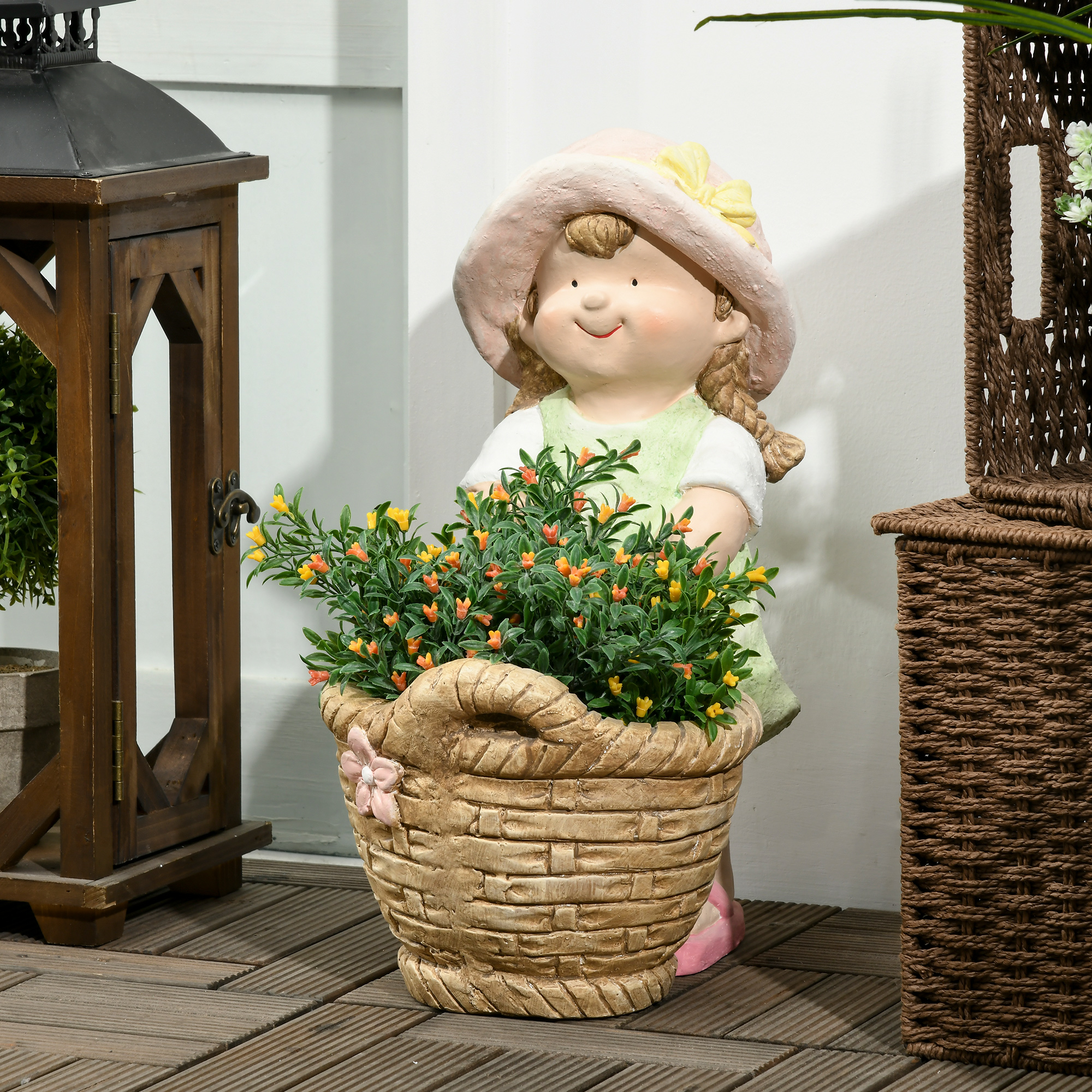 Gartenfigur "Mädchen mit Blumenkorb", Gartendekoration, wetterbeständig, 20 cm x 30 cm x 40 cm