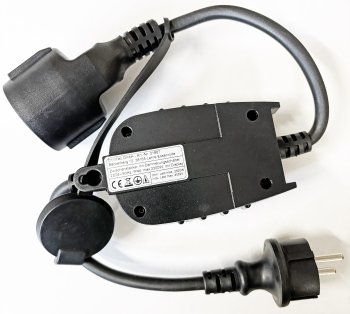 Zwischenstecker mit Dämmerungsschalter, und Zeitvorwahl (1- 9 Std.) über Display