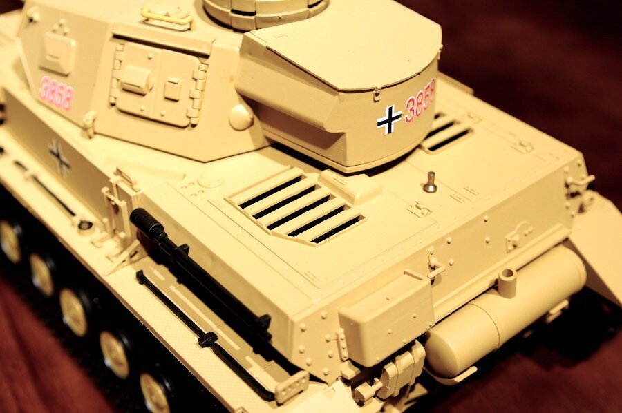 RC Panzer "Kampfwagen IV Ausf.F-1" - Metallgetriebe