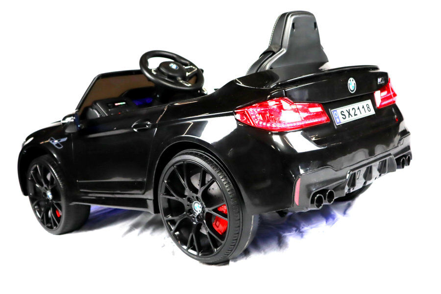 Kinderfahrzeug BMW M5 - schwarz / 10kmh