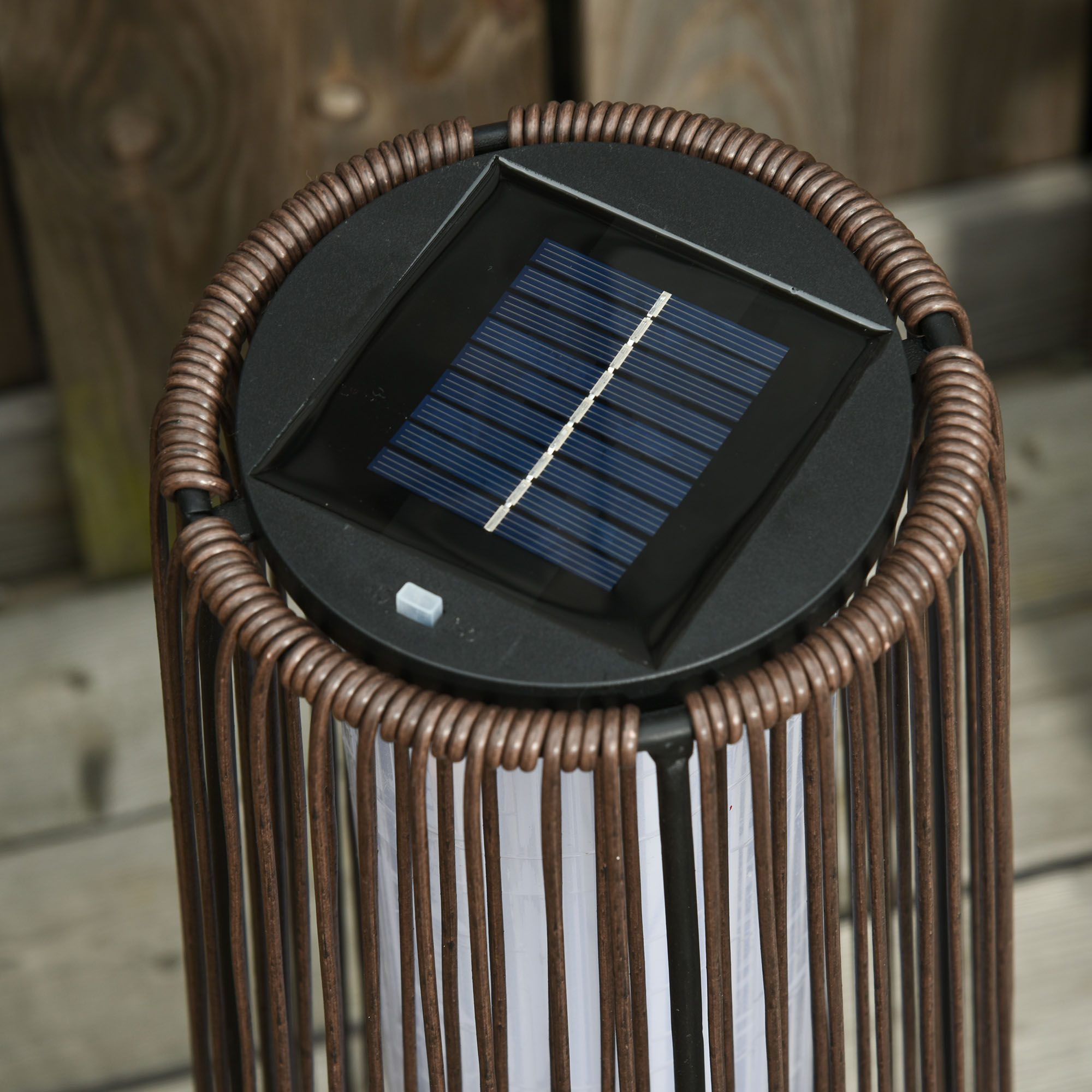 Gartenleuchte, Außenlampe, solarbetrieben, 8 Stunden Betrieb, Automatikmodus, Rattanoptik, 21,5 x 21,5 x 61 cm
