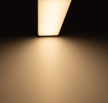 LED Unterbauleuchte "Arusha" schwarz, USB A+C PD, 60cm, Licht warmweiß