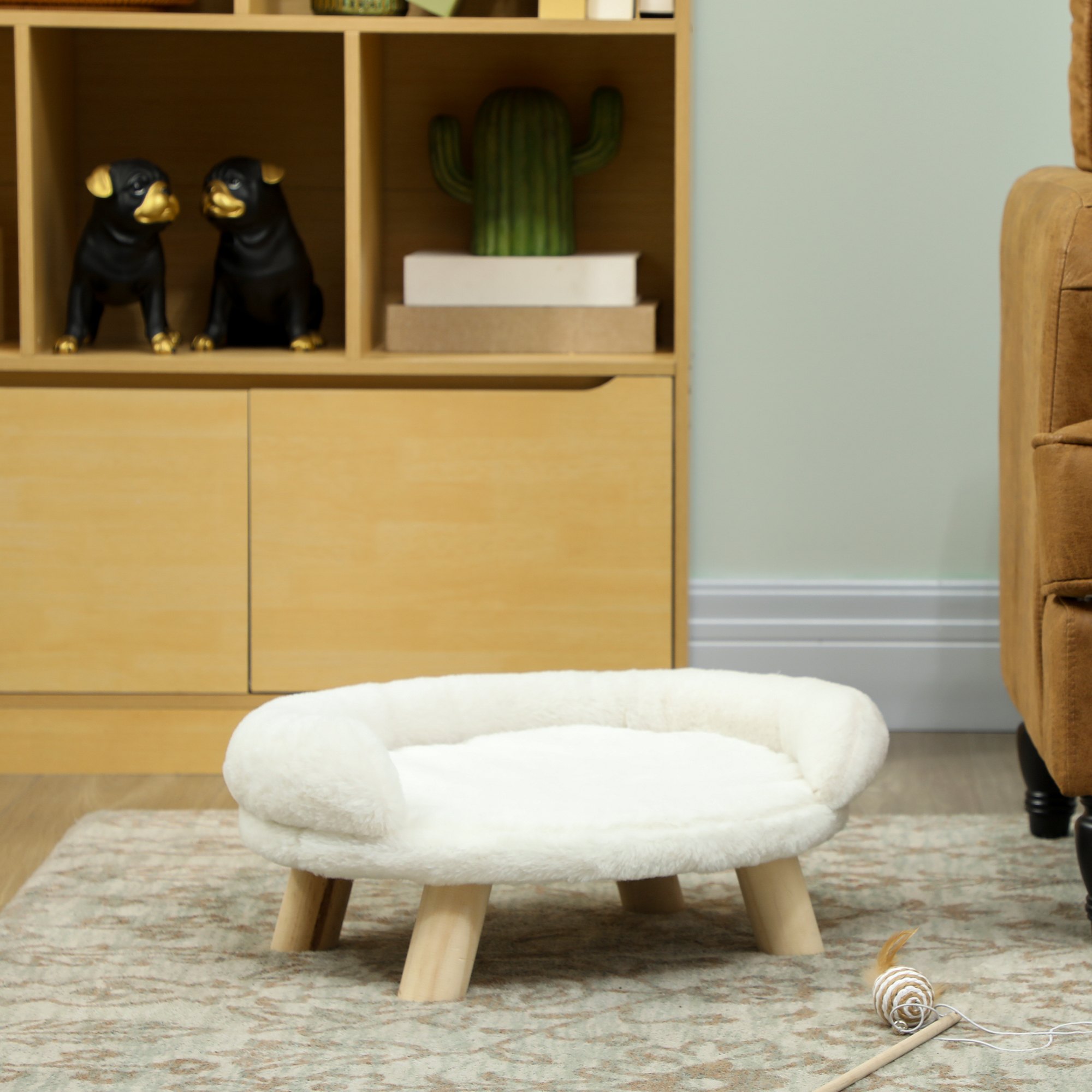 Haustierbett für Katzen und Hunde bis 5kg/30cm, waschbarer Plüschbezug, Cremeweiß, 47 x 40 x 20 cm