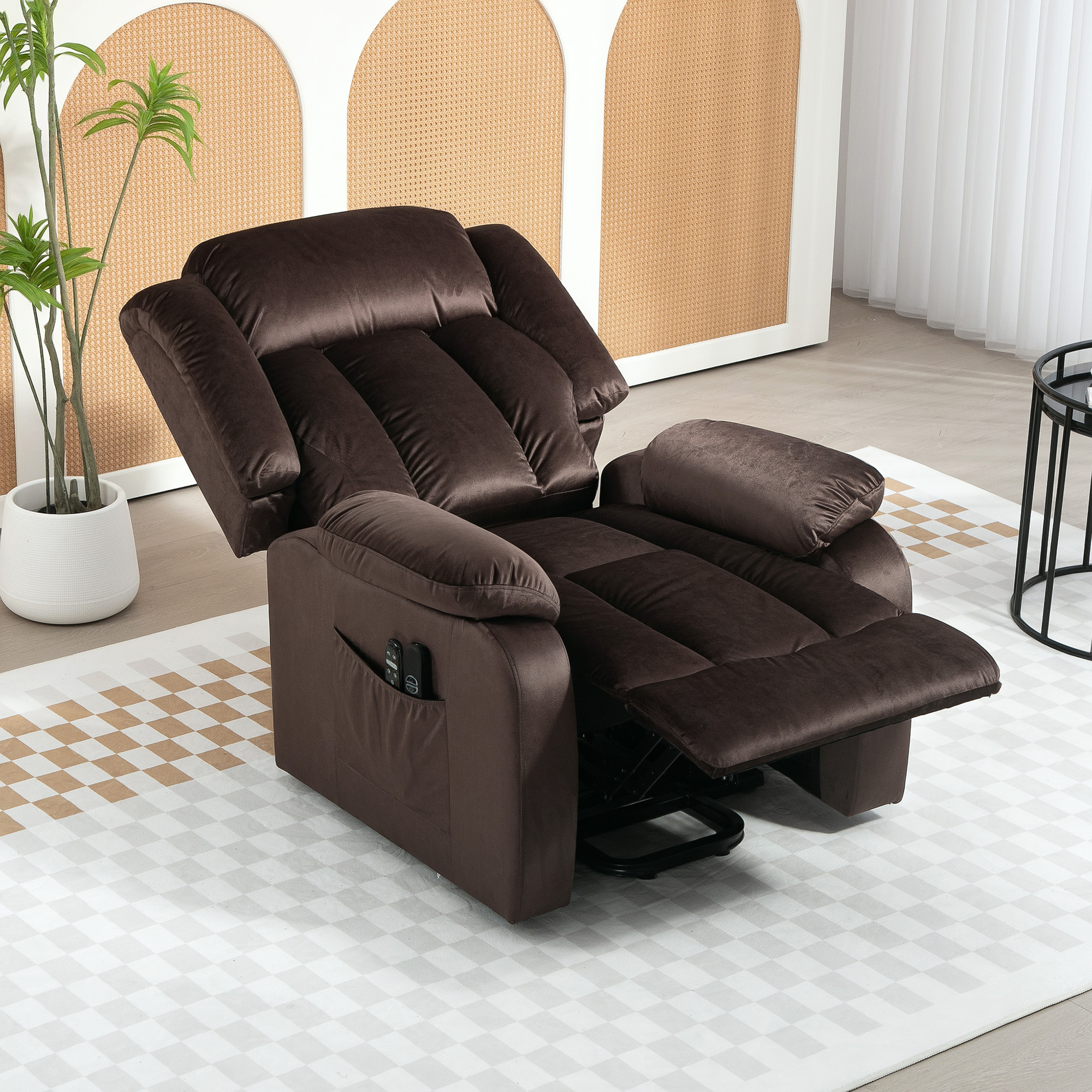 Aufstehsessel mit Massagefunktion und Lendenheizung, Recliner-Sessel mit Fernbedienungen und Seitentaschen, Braun
