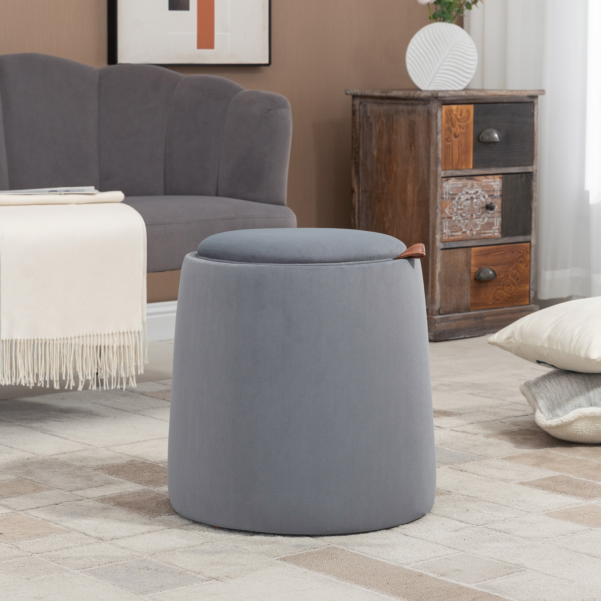 2-in-1 Hocker in Samtoptik inklusive Stauraum und abnehmbaren Deckel Ø44 cm x 47,5 cm Grau