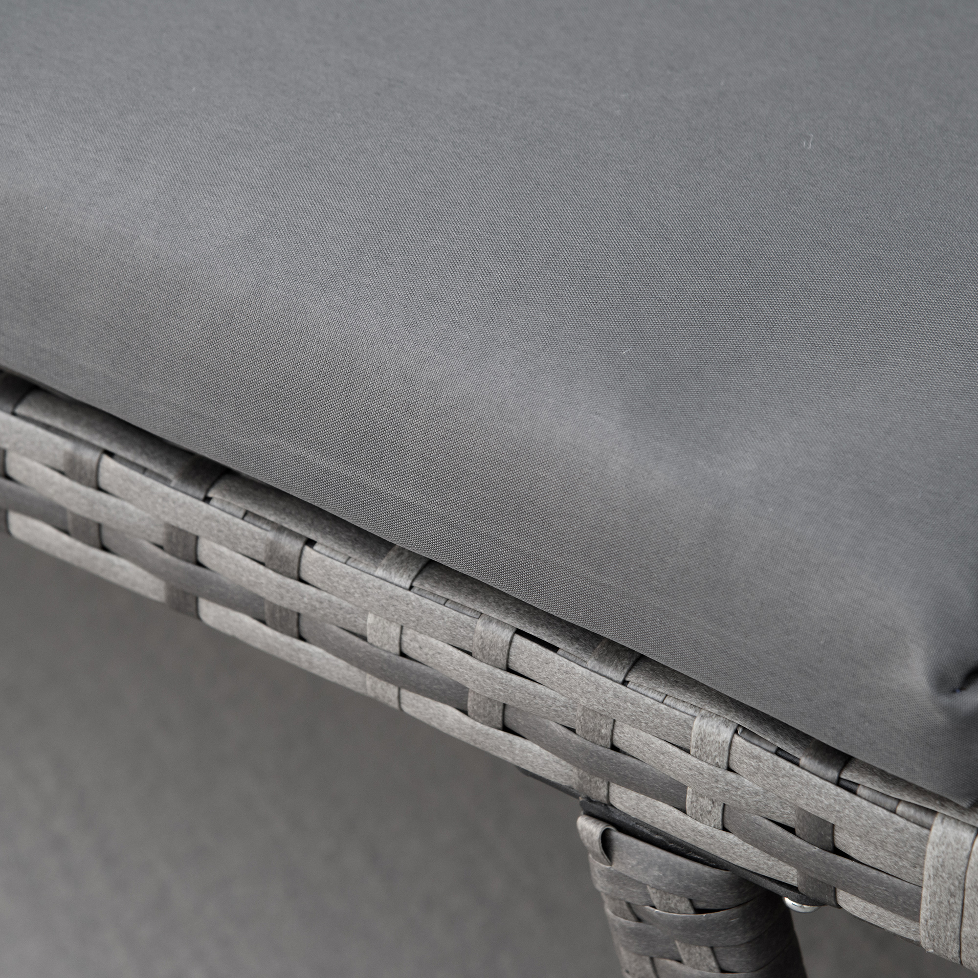 Polyrattan Gartensofa 2 Sitzer Gartenmöbel Loungesofa Gartenbank Gartenliege klappbar Armlehnen Stahl Grau 129 x 63 x 67 cm