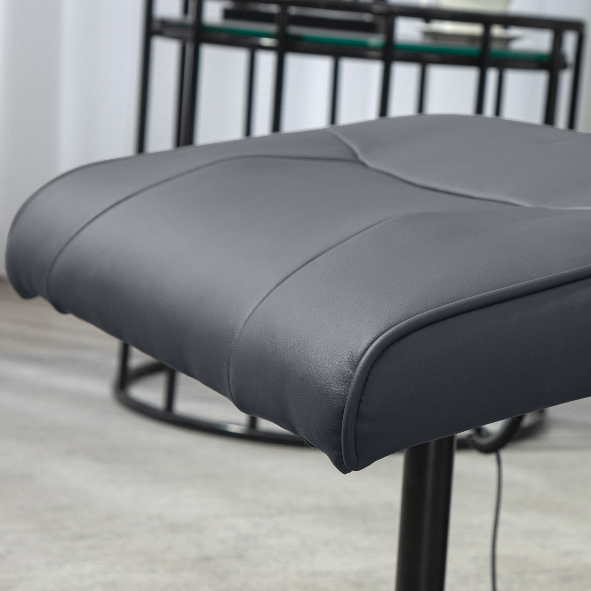 Massagesessel mit Fußhocker, Ergonomischer Stuhl mit 10 Vibrationspunkten, Kunstleder, 76 x 81 x 105 cm, Dunkelgrau