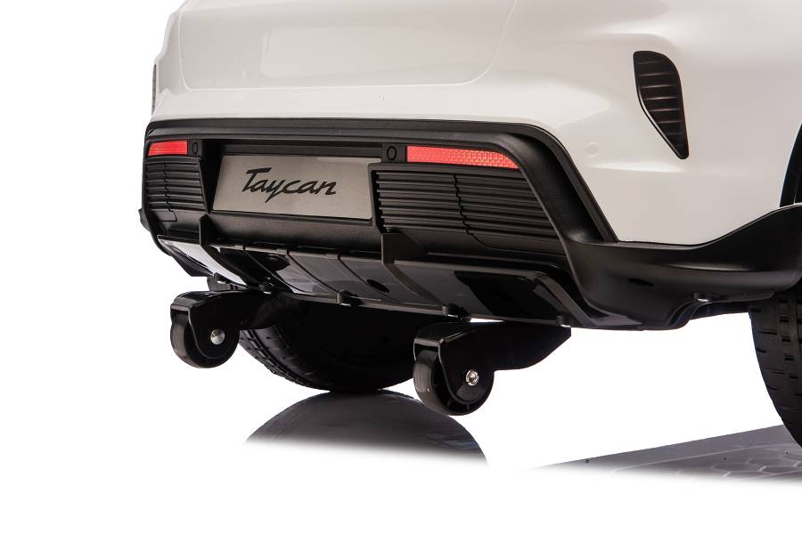 Elektro Kinderfahrzeug „Porsche Taycan Turbo S“ - weiß