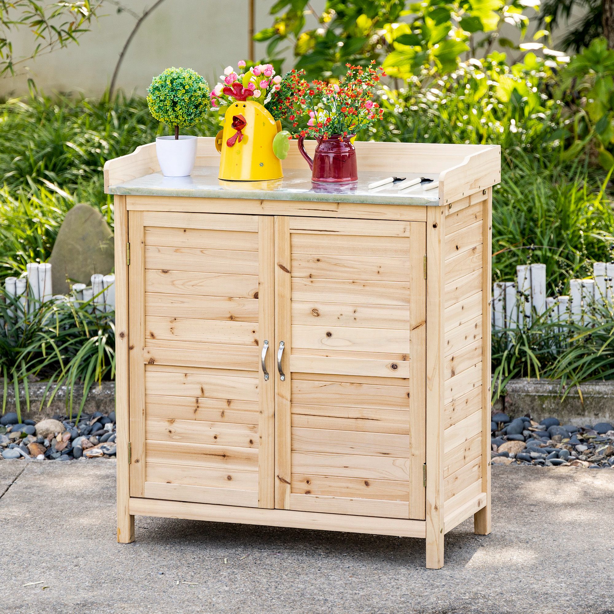 Gartenschrank mit 2 Fächern, Metall-Arbeitsplatte mit Aufkantung, Naturholz, 83 x 40 x 92 cm