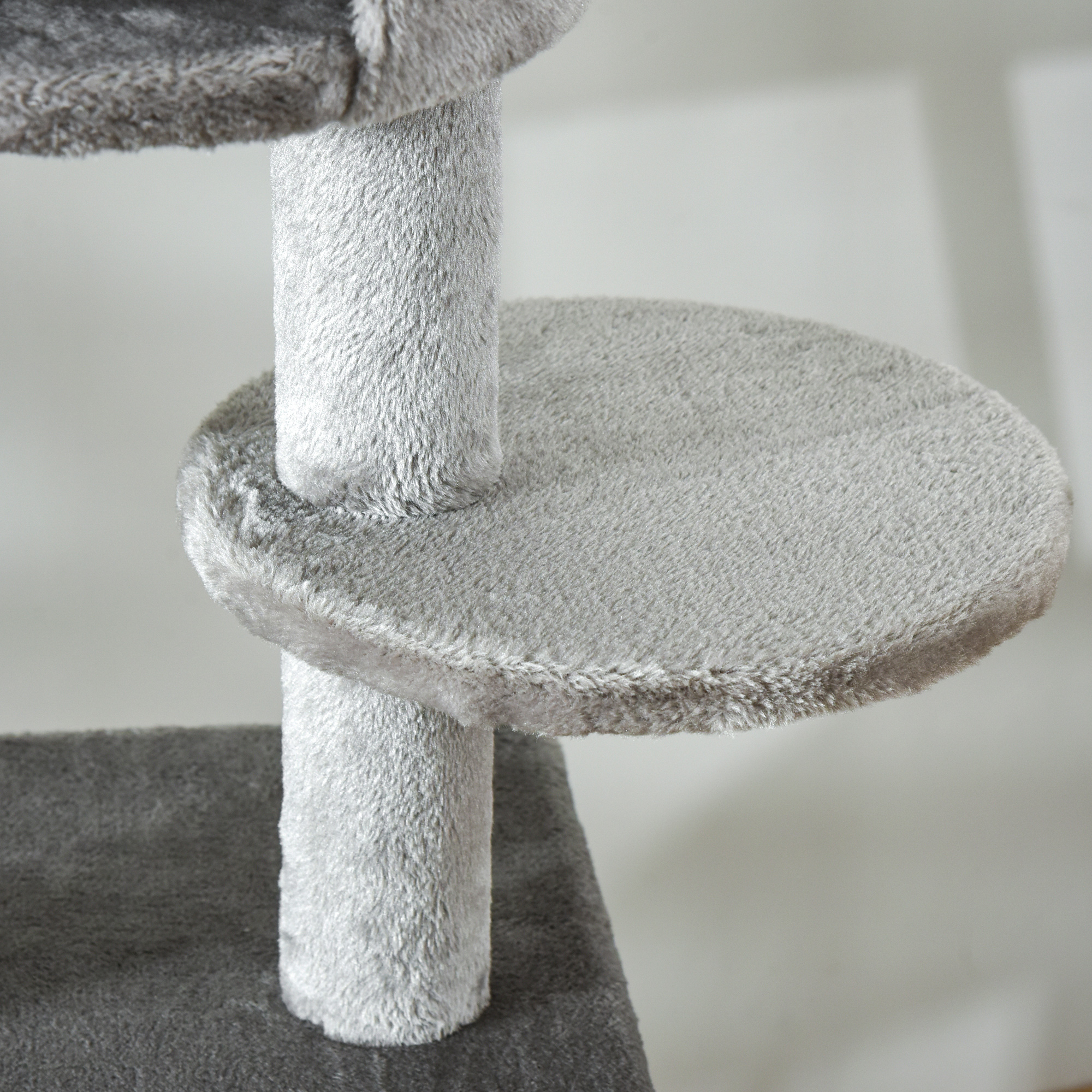 Kratzbaum Deckenhoch Höhenverstellbar 225-255 cm Katzenturm mit 6 Ebenen 3 Höhlen Katzenspielzeug Kratzbrett Katzenkratzbaum für mittelgroße Katzen, Hellgrau