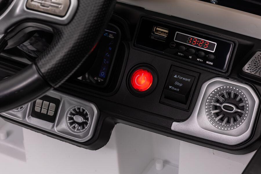 Kinderfahrzeug Mercedes G63 AMG - weiß