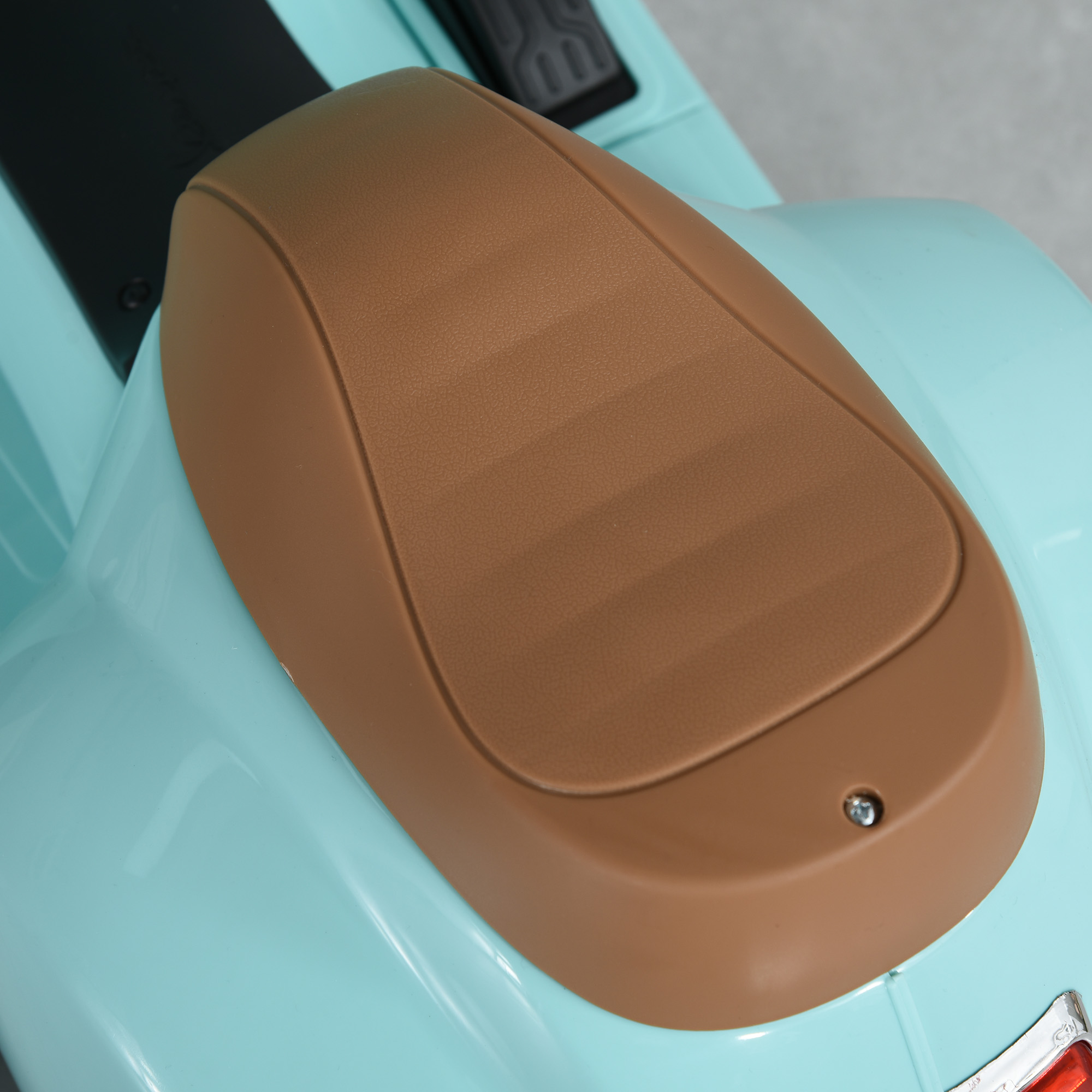 Elektro Kindermotorrad Vespa Elektromotorrad mit LED-Licht, Sound, Kinder Elektro Motorrad für Kinder von 18-36 Monate Grün