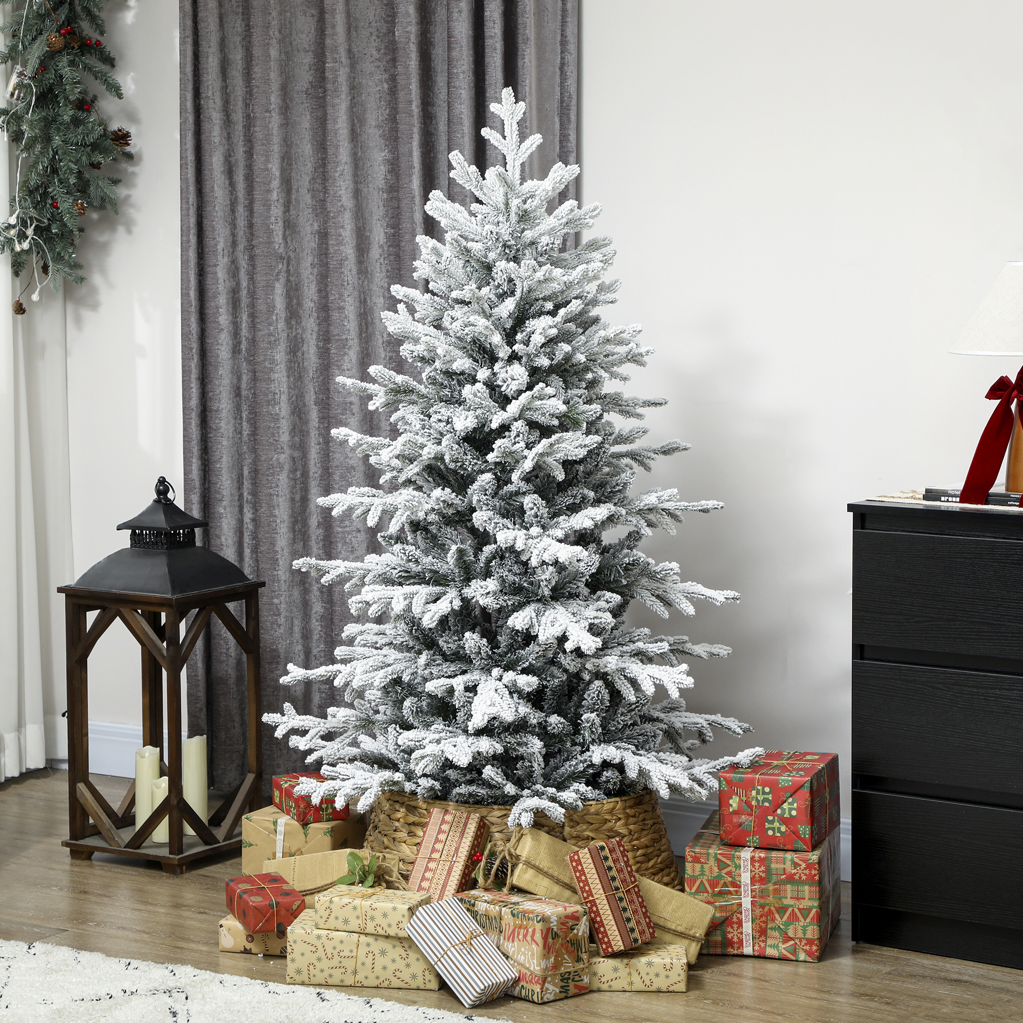 Künstlicher Weihnachtsbaum, 150cm Christbaum mit Schnee, 1162 Zweigen, klappbarem Metallständer