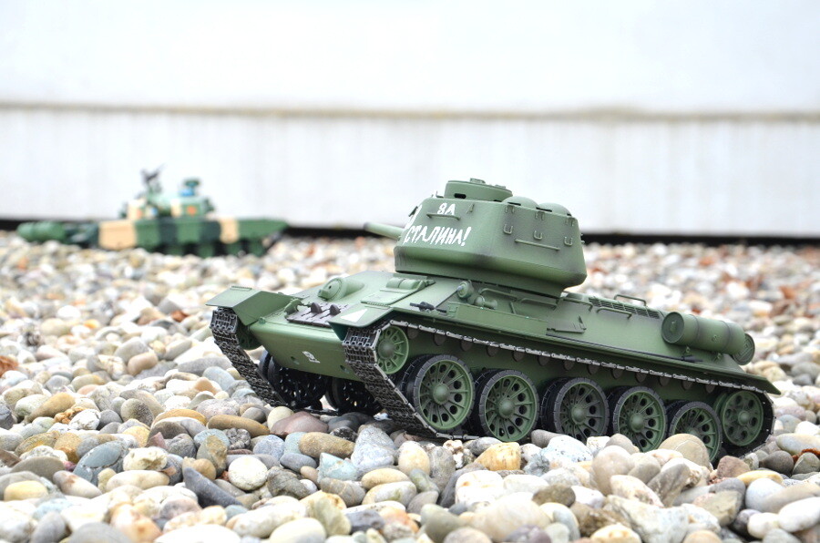 RC Panzer "T-34" - PRO