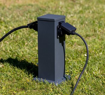 Steckdosensäule 2-fach, IP44, Anthrazit / 250V~/ 16A, 13x13x27cm
