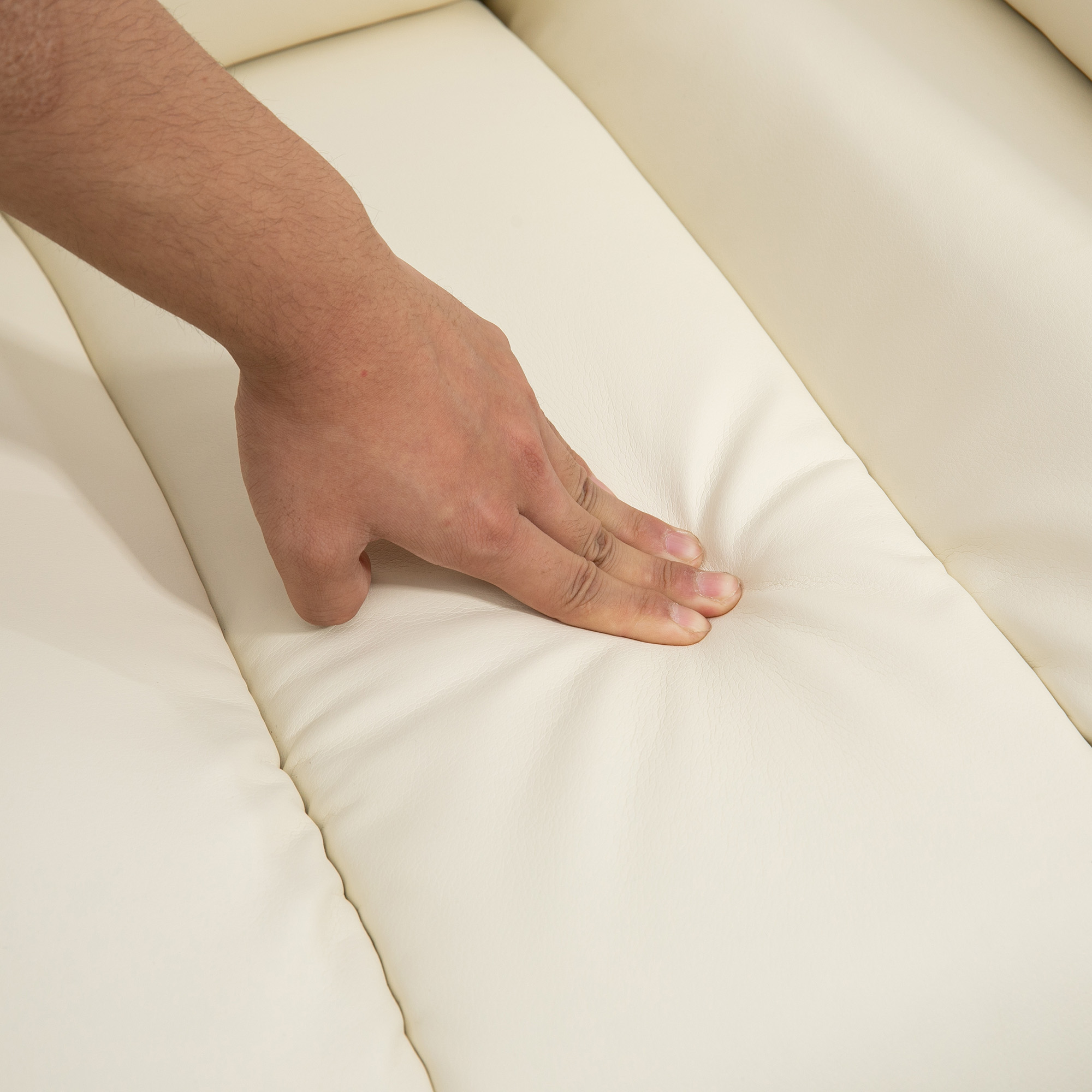 Relaxsessel mit Aufstehhilfe, inkl. Fußstütze und Kopfstütze, 1 Fernbedienung, Cremeweiß