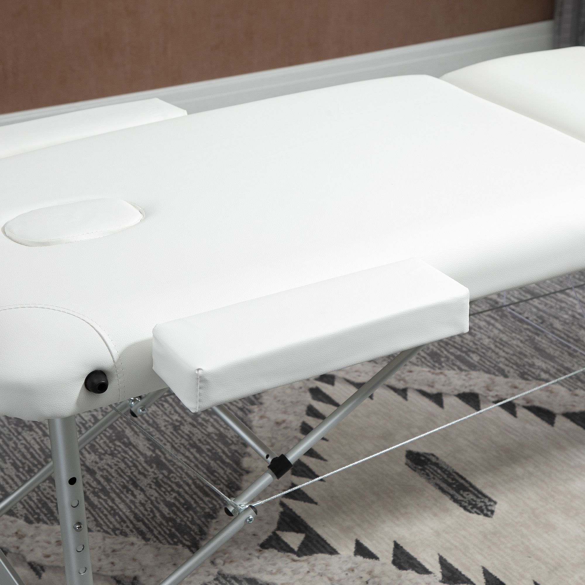 mobile Massageliege 3 Zonen klappbar Massagetisch mit Kopfstütze Armlehne Tragetasche höhenverstellbare Aluminium Massagebett tragbar inkl. Zubehör Massagebank bis 225 kg Belast Weiß