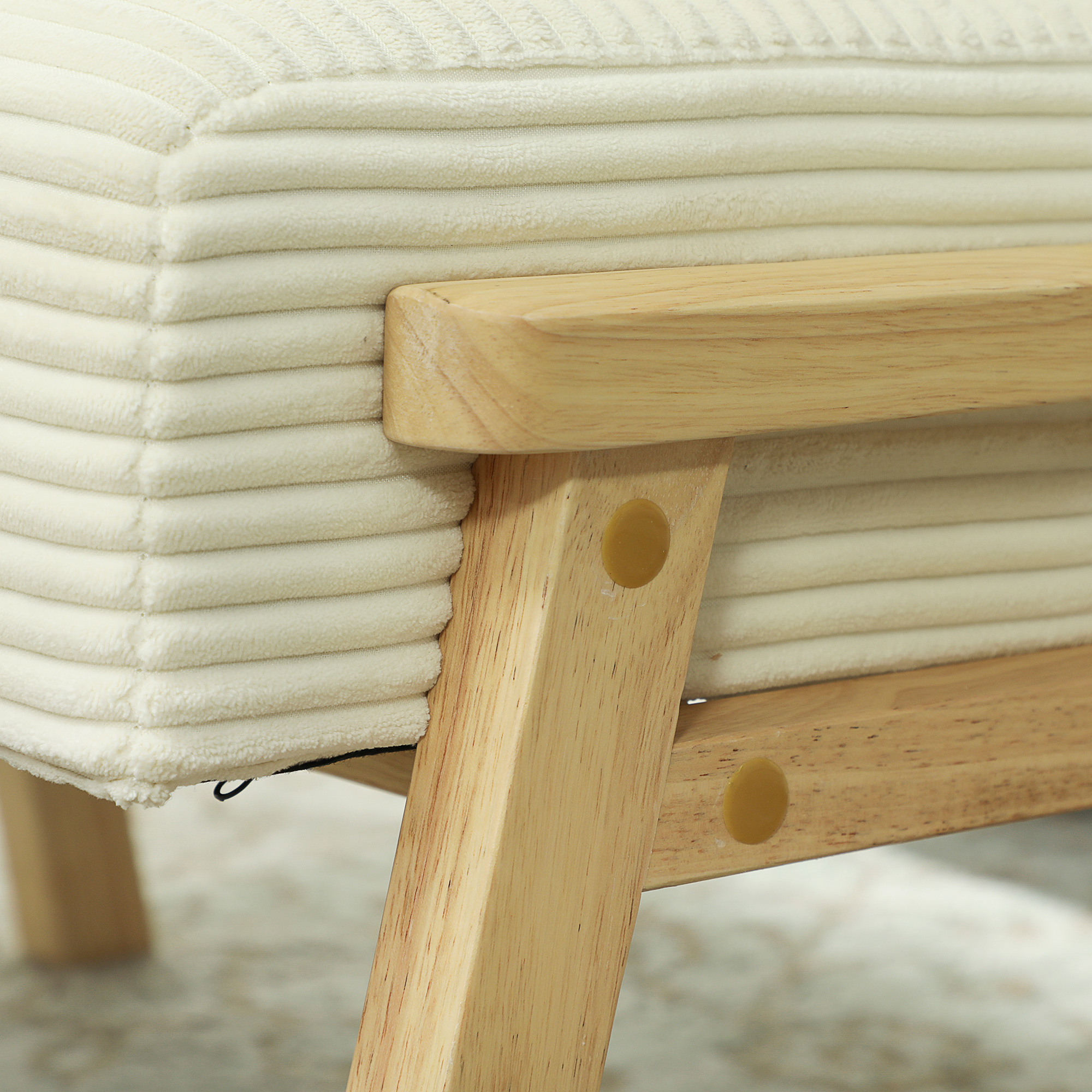 Sitzhocker Hocker mit weichem Sitzkissen Holzbeinen Fußhocker mit Cordoptik Cremeweiß