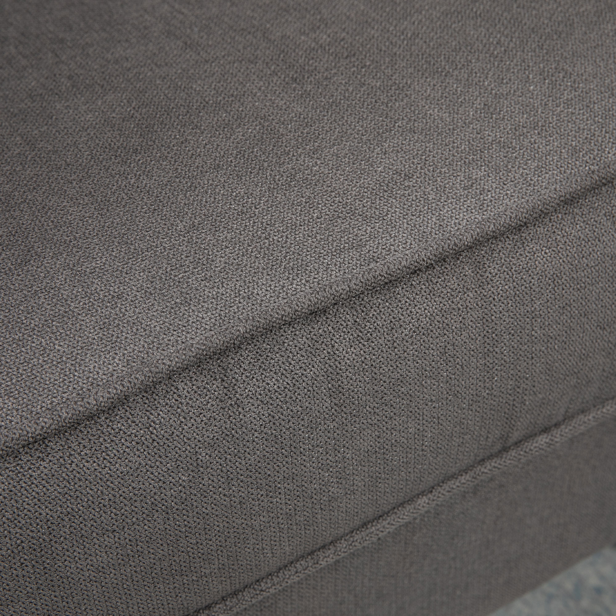 Ohrensessel im Vintage-Design, Lesesessel, Akzentsessel, Holzbeine, Knopfheftung, Grau + Schwarz