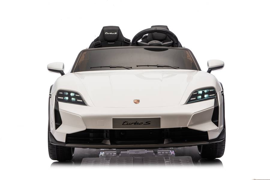 Elektro Kinderfahrzeug „Porsche Taycan Turbo S“ - weiß