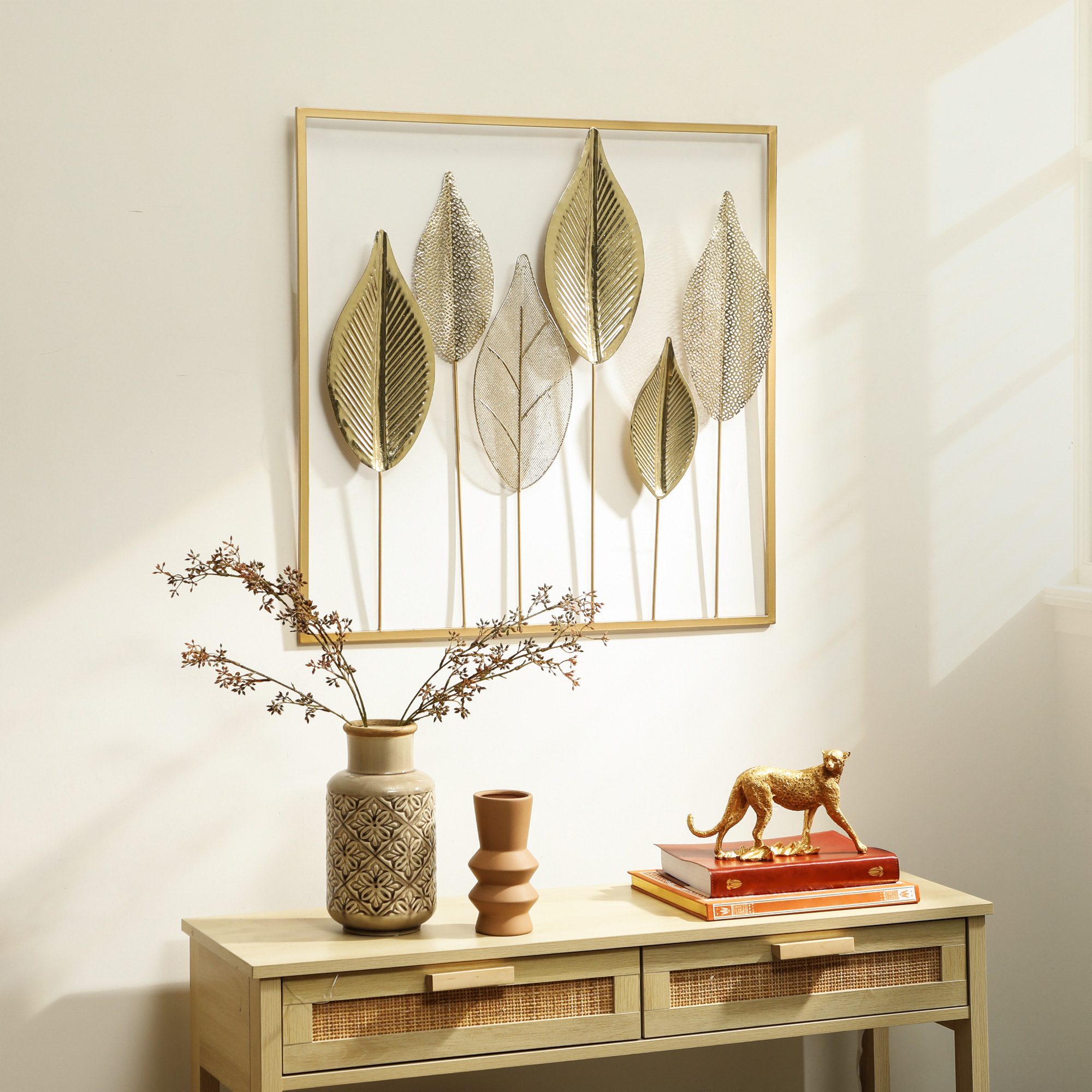 Metallrahmen mit Blattdesign, Wandschmuck, moderner Stil, Goldfarben