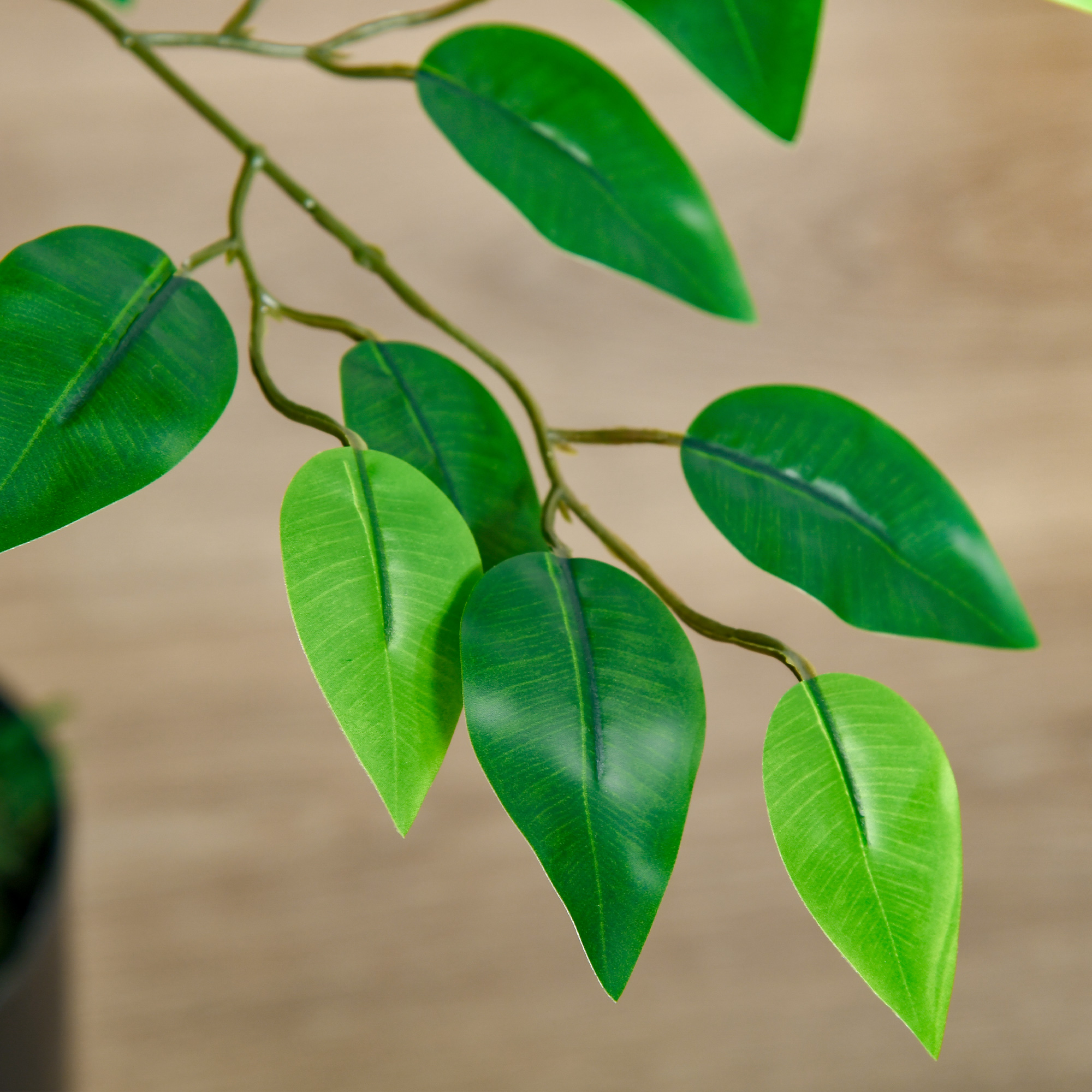 Künstlicher Baum, Ficus-Kunstpflanze, realistisches Aussehen, Zementtopf, 135 cm, pflegeleicht, Kunststoff, Grün