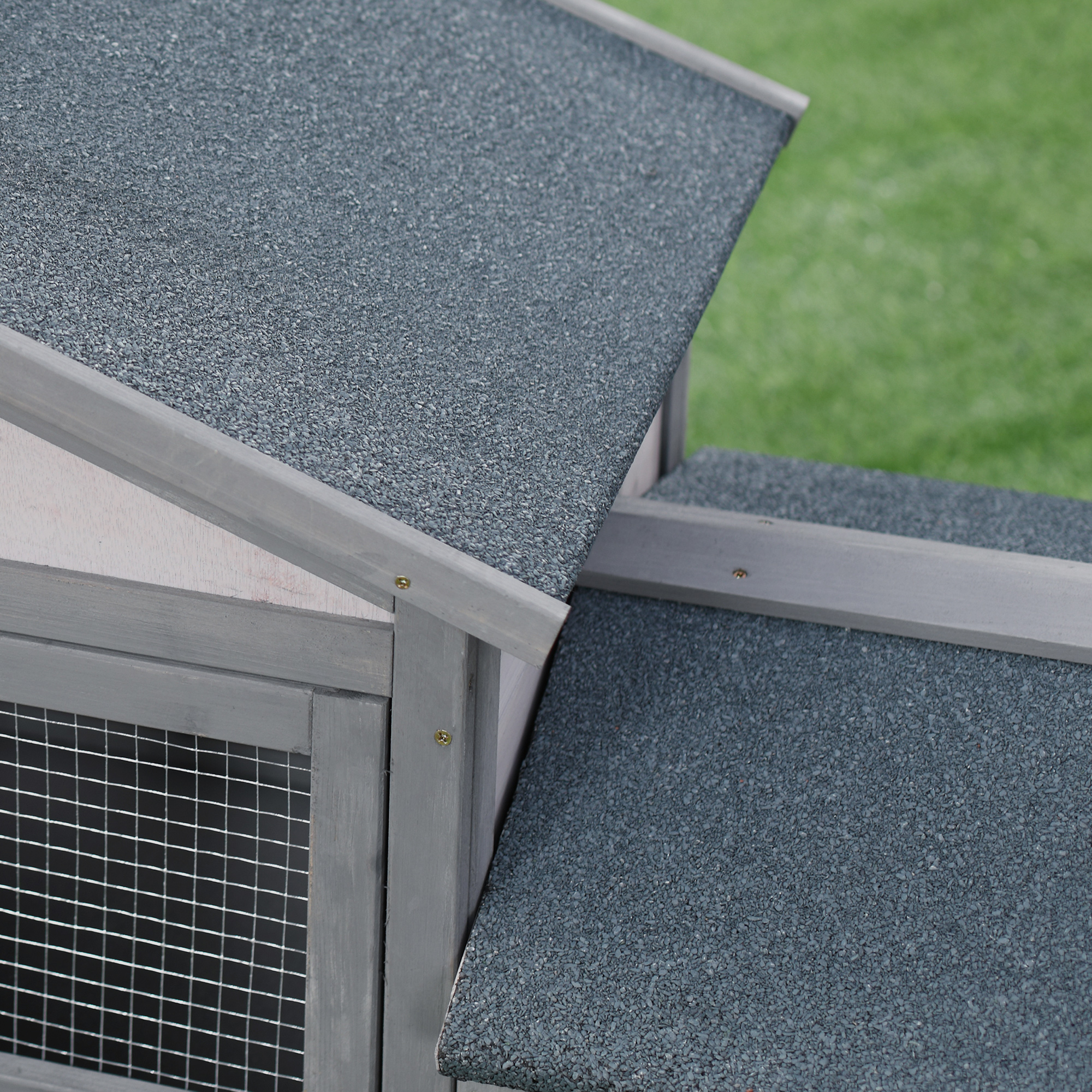 Hasenstall Kaninchenstall aus Holz 147 x 54 x 84 cm Kaninchenkäfig mit wetterfest Bitumendach, Freilaufgehege, Rampe, abschließbare Türen, Hasenkäfig für Zwergkaninchen Outdoor Dunkelgrau