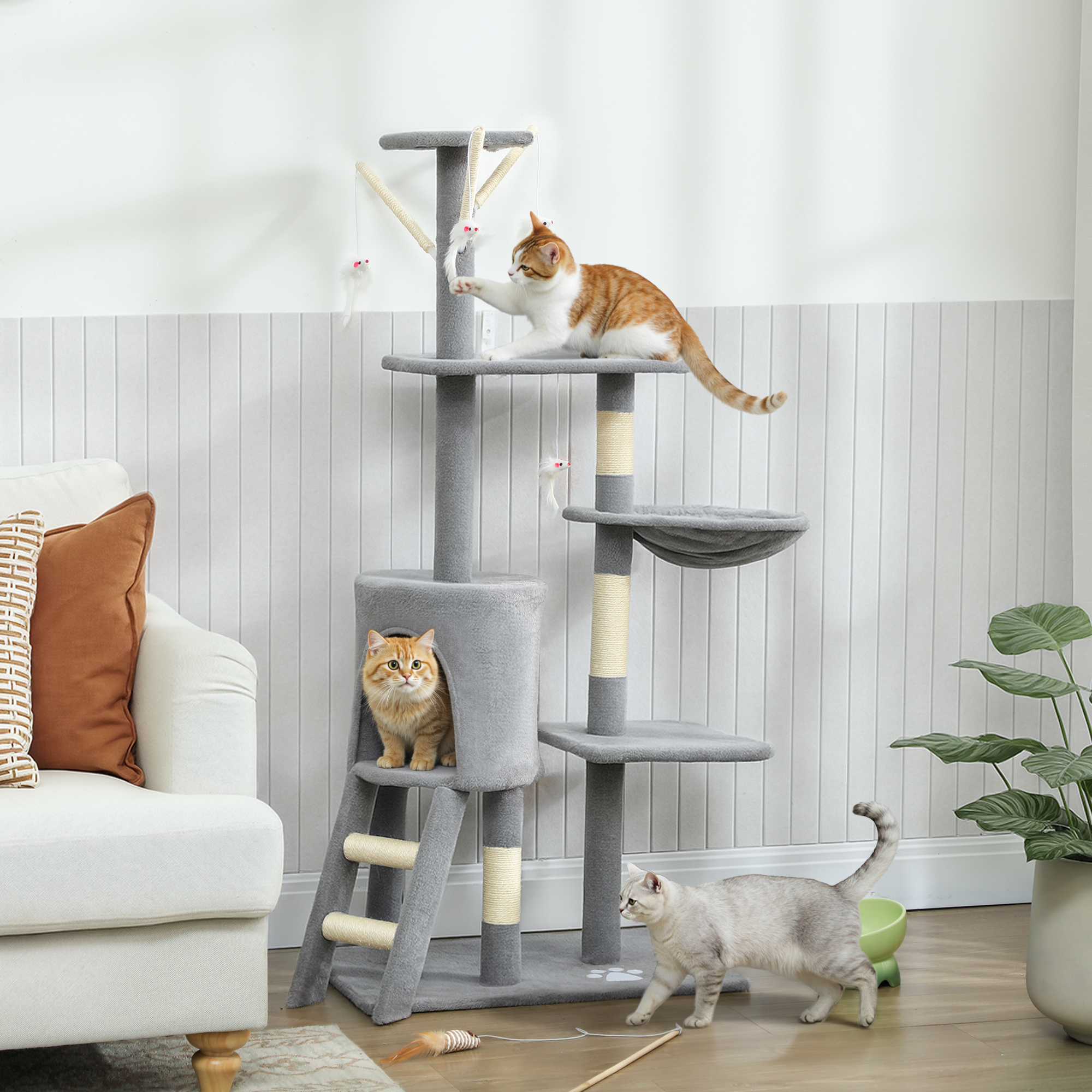 Kratzbaum Katzenbaum mit Höhle, 4 Spielzeuge, Sisalstämme, große Plattform, Treppe, für Katzen unter 5 kg, Grau